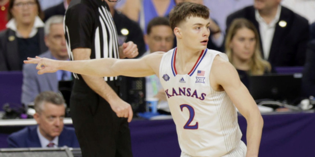 Kansas junior Christian Braun declares for 2022 NBA Draft
