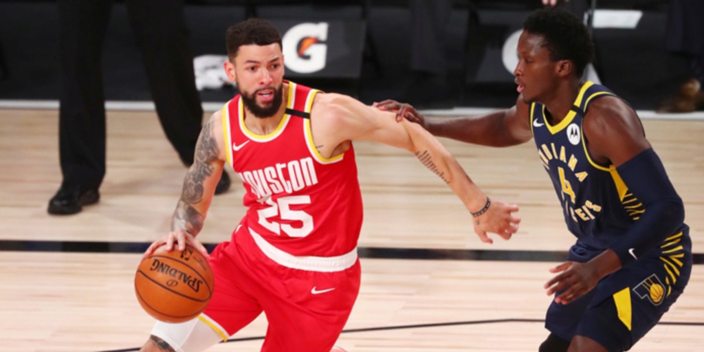 Austin Rivers, Knicks agree to three-year deal