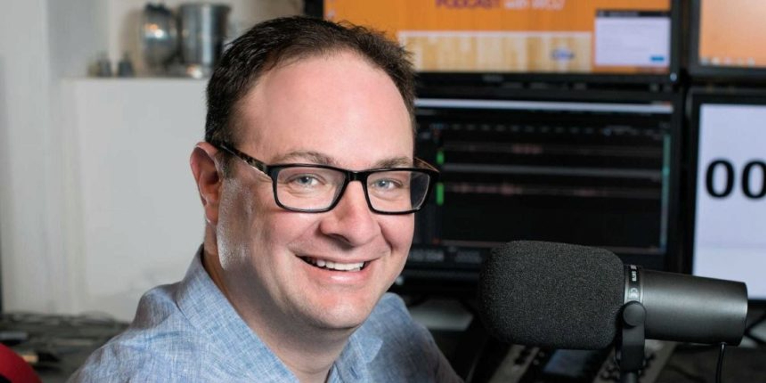 Adrian Wojnarowski shares what he’s learned from close friend Adam Schefter