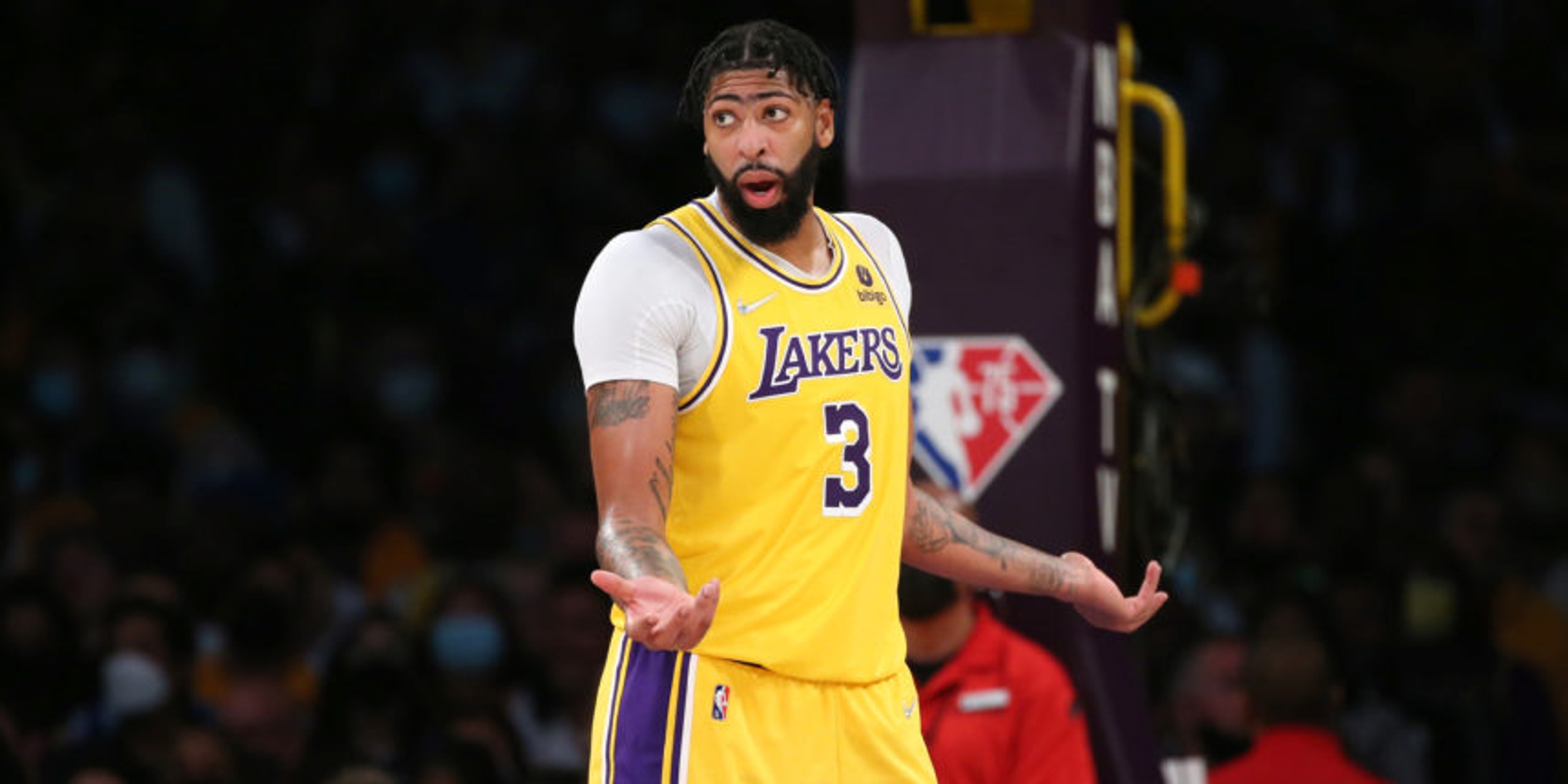 Anthony Davis rips 7-6 Lakers: 'A championship team? Not us right now'