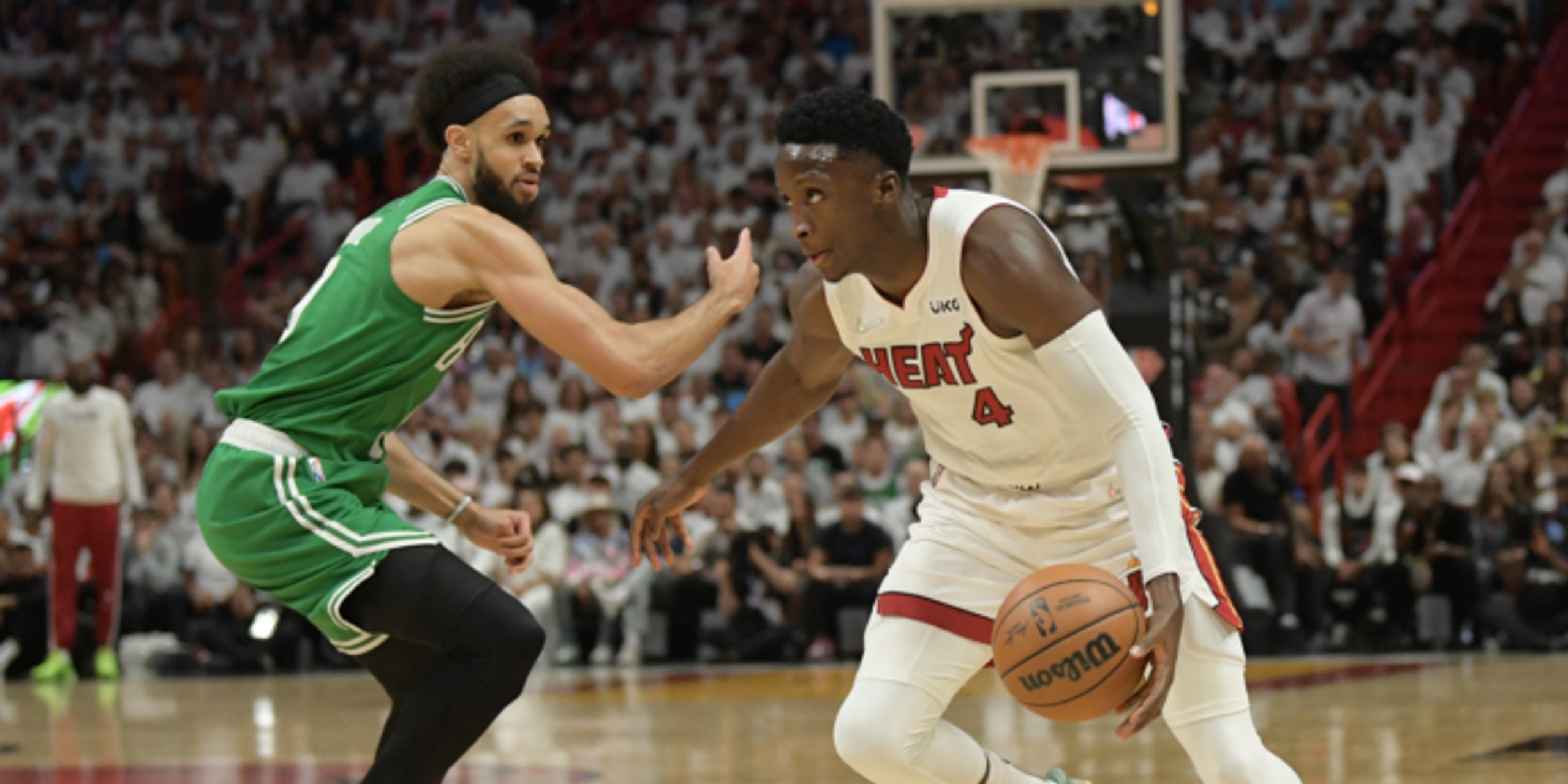 Victor Oladipo returning to Miami Heat on one-year deal