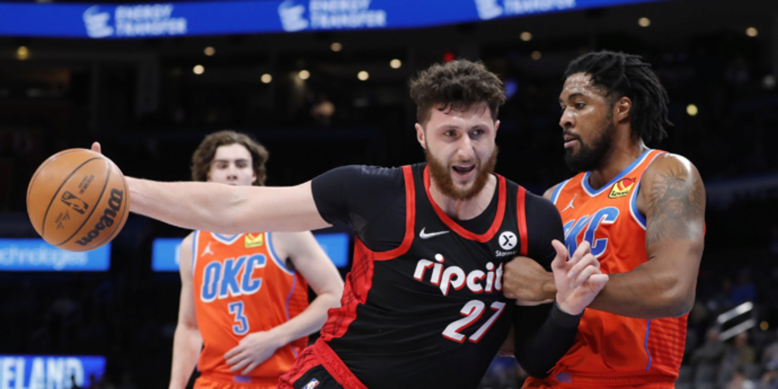 Jusuf Nurkic stays with Portland Trail Blazers on four-year, $70M deal