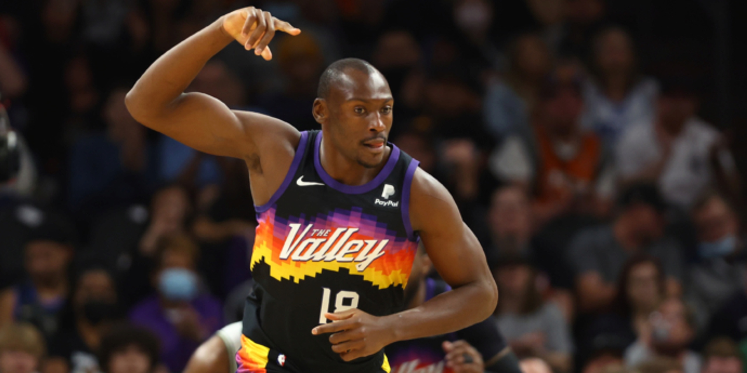 Suns re-sign center Biyombo after successful 2022 stint