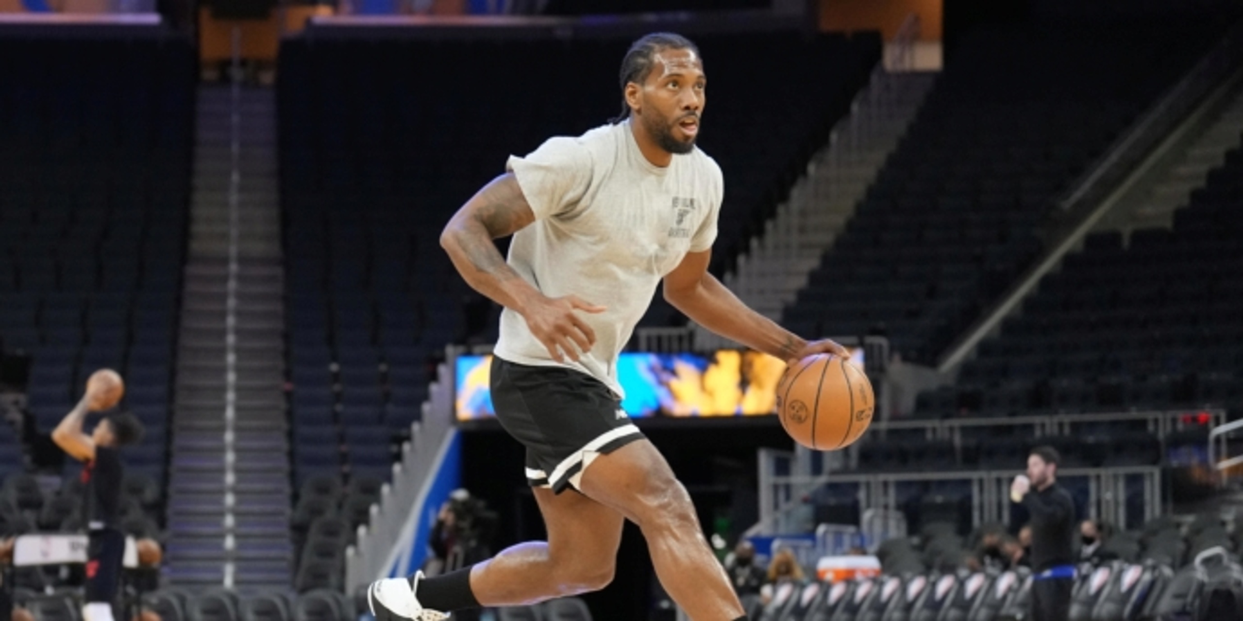 Clippers' Kawhi Leonard cleared for 5-on-5 play
