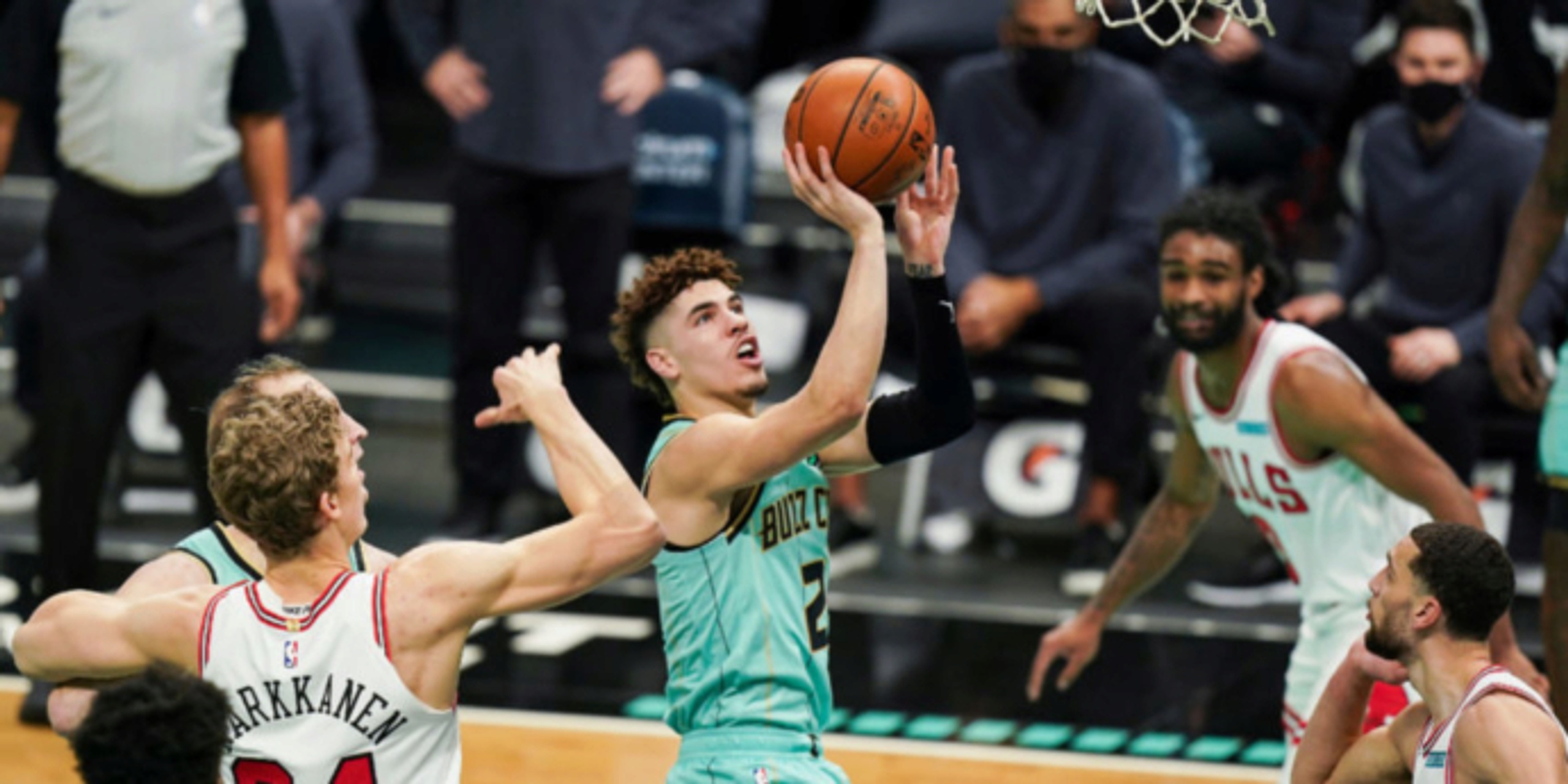 LaVar Ball on LaMelo: 'My sons are not freakin' role players'
