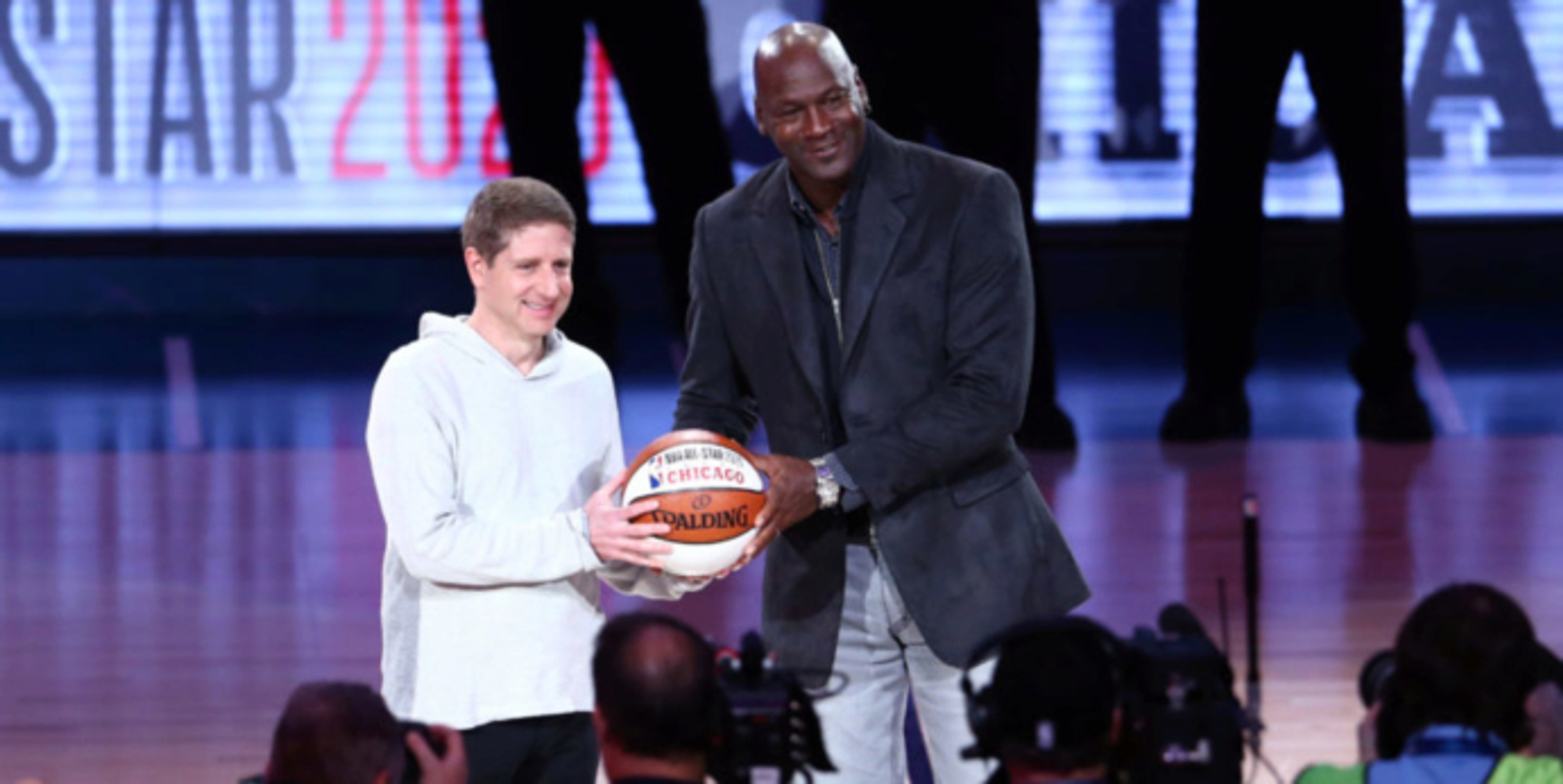 Michael Jordan, Kevin Durant, others invest $305M in NBA Top Shot company