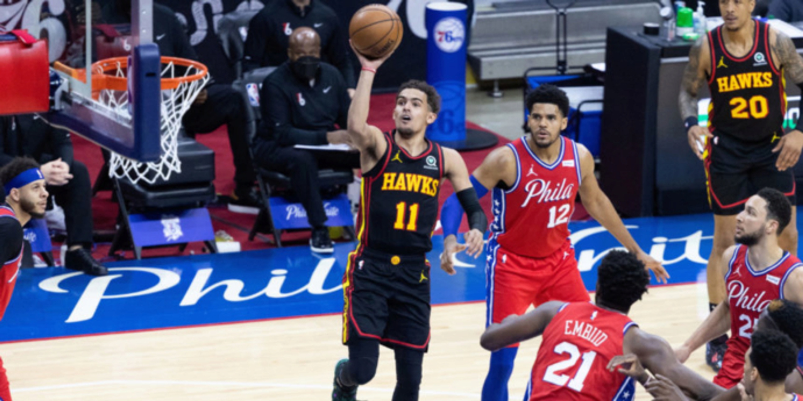 Trae Young shines for confident Hawks under playoff pressure