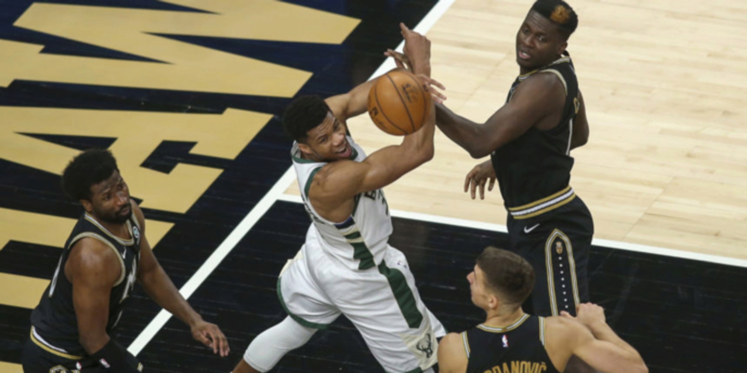 Scouting Report: How the Hawks can stop the Bucks