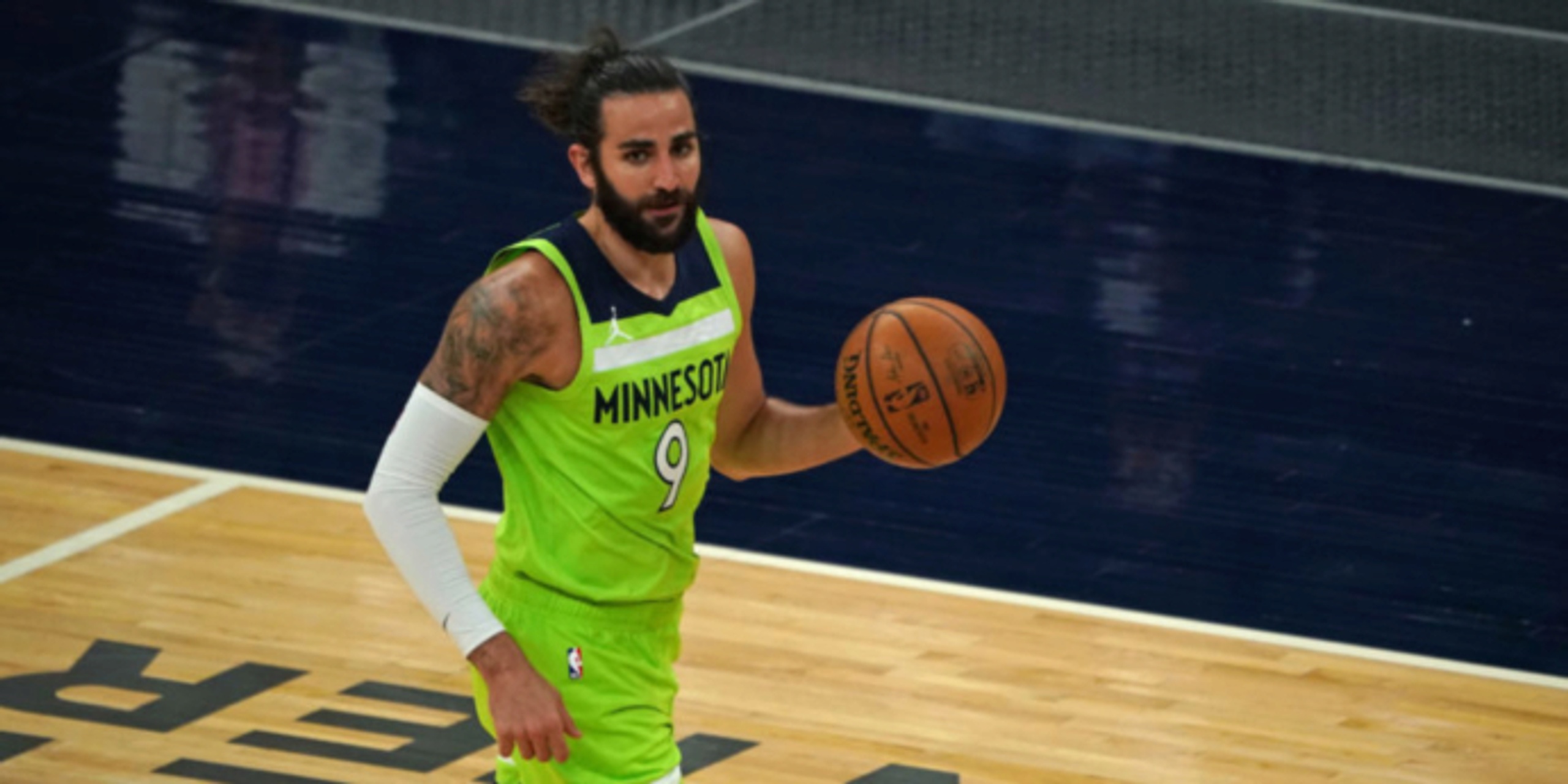 Wolves dealing Ricky Rubio to Cavs for Taurean Prince, 2022 second-round pick