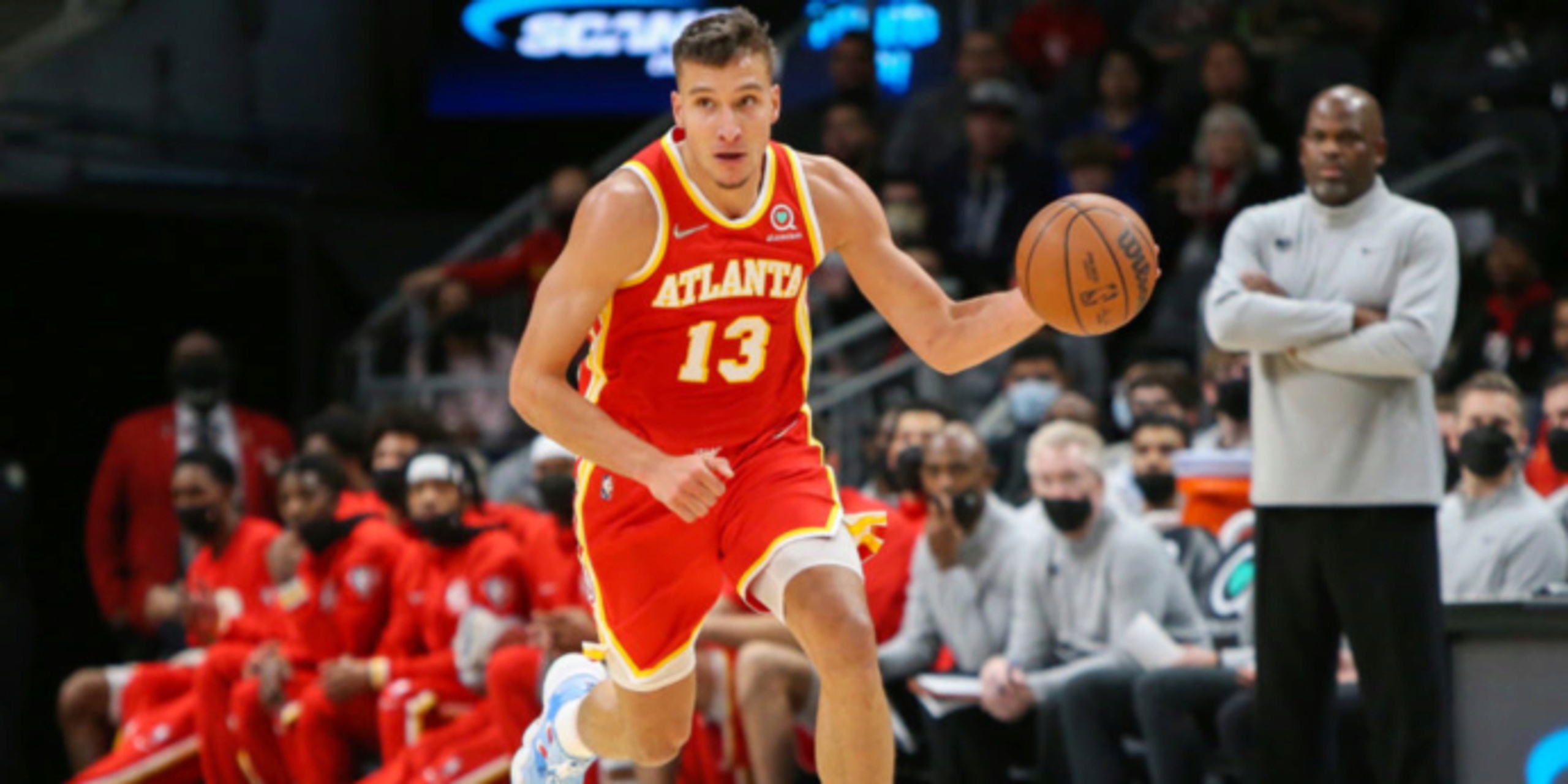 Hawks' Bogdanovic to miss at least 2 weeks with ankle sprain