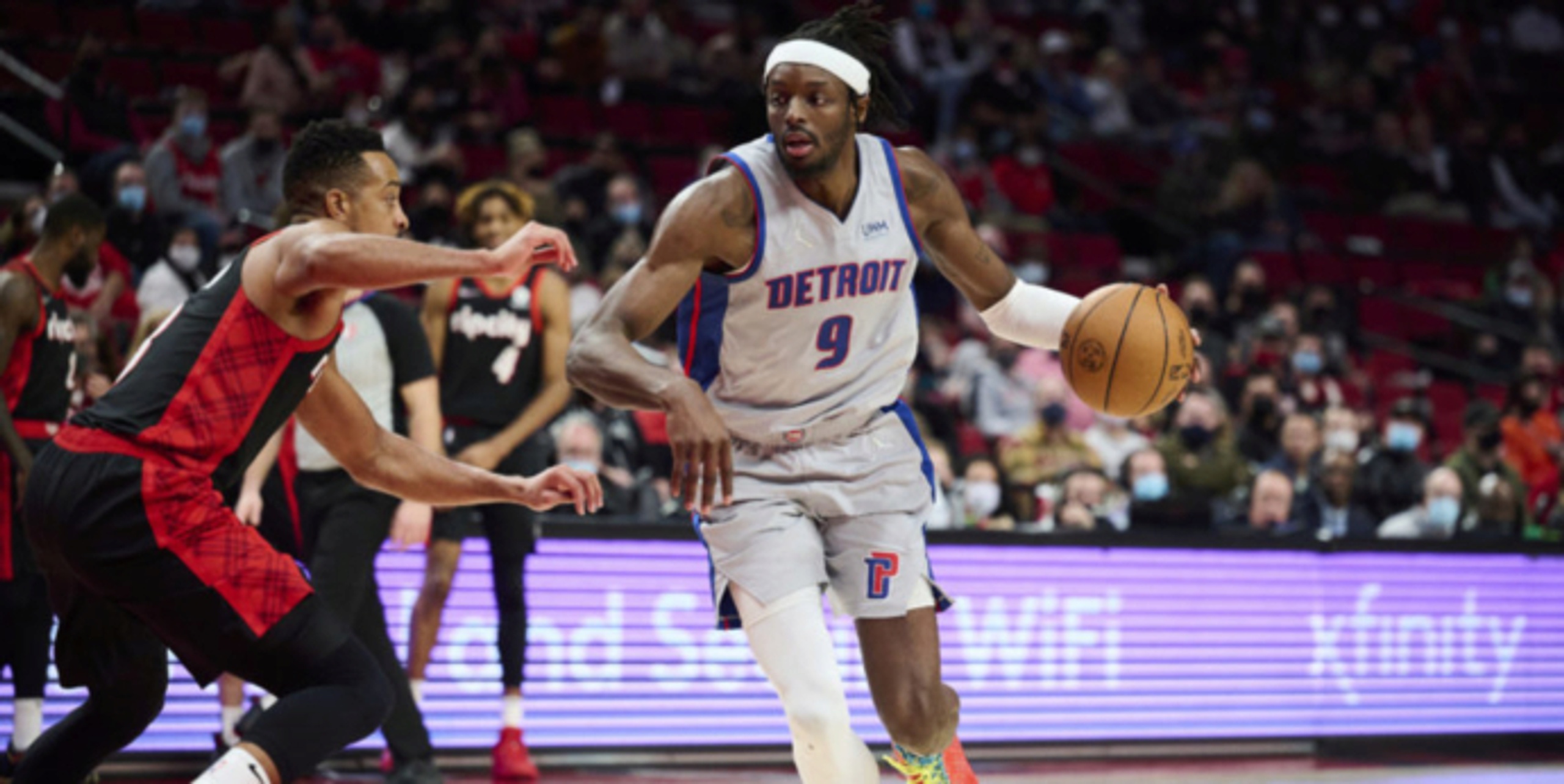 Pistons forward Jerami Grant suffers torn ligament in thumb, out indefinitely