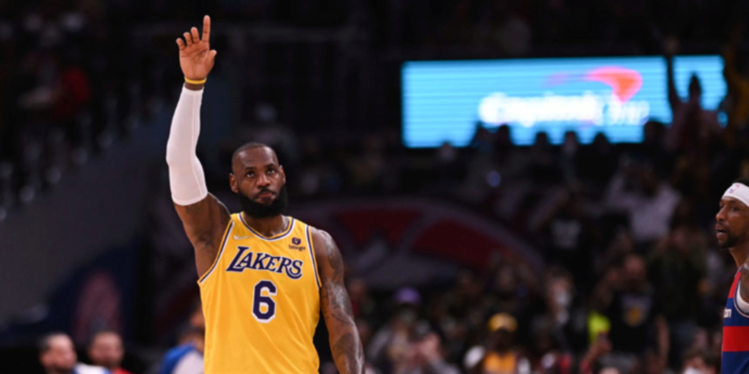 LeBron James passes Karl Malone for 2nd all-time in scoring