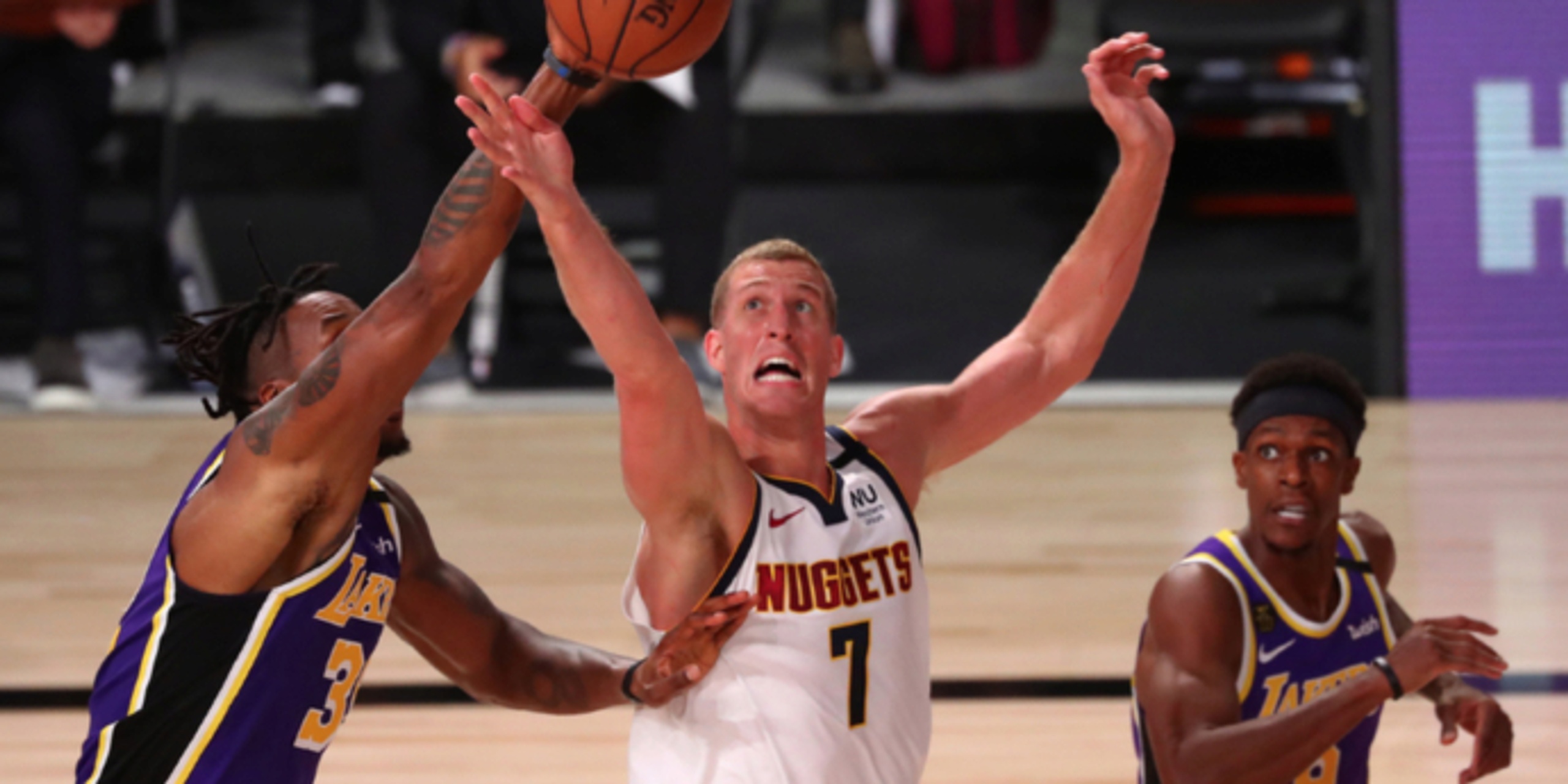 Mason Plumlee agrees to terms on 3-year deal with Detroit