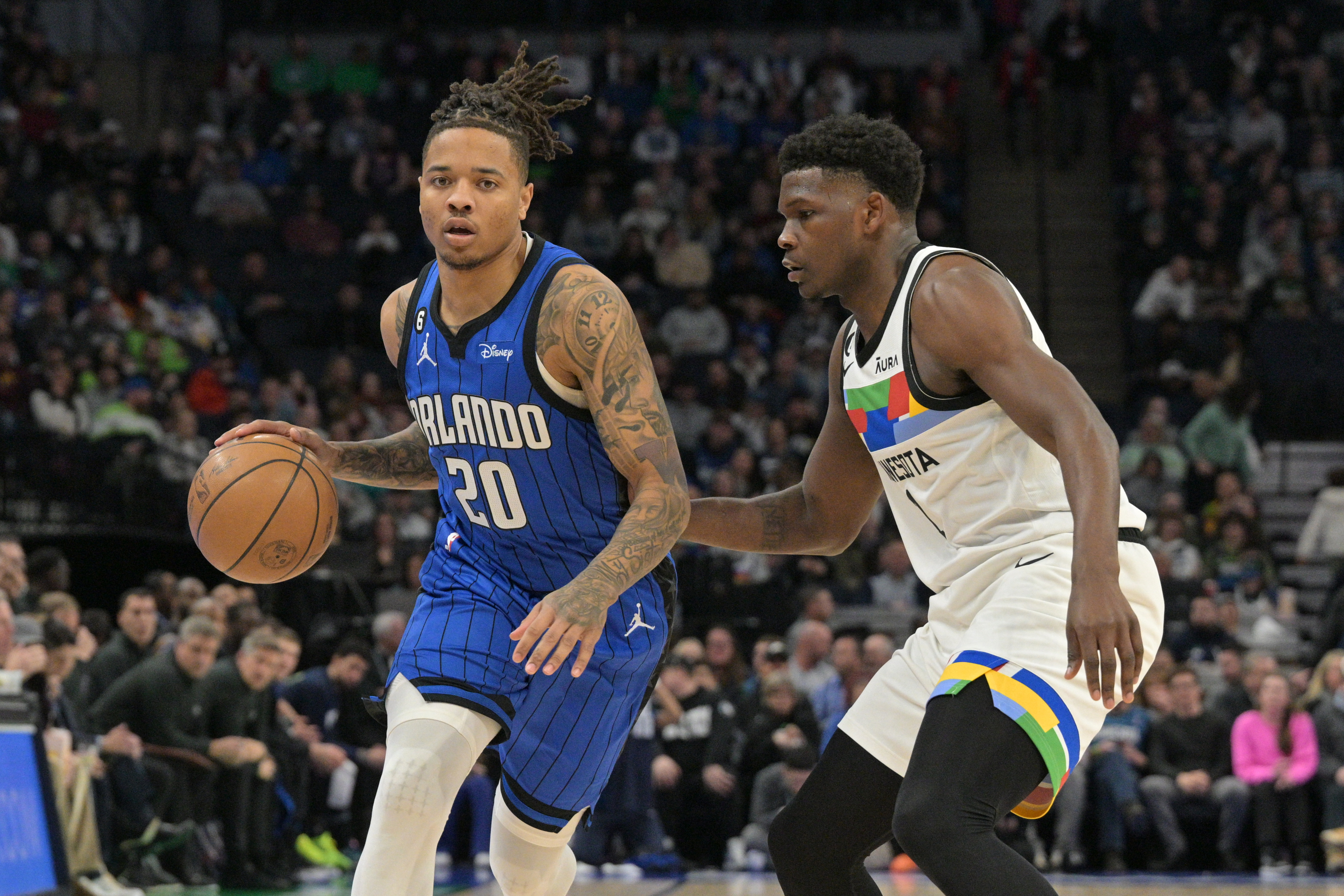 Donovan Mitchell ejected for throwing ball at Dillon Brooks