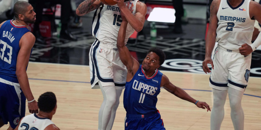 Clippers sign guard Yogi Ferrell for rest of season