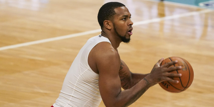 Milwaukee council approves $750,000 settlement for Sterling Brown