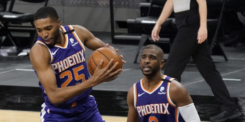 Suns rout short-handed Spurs 140-103, keep hope for top seed in West