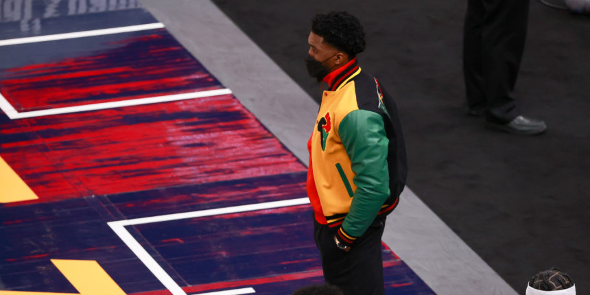 Donovan Mitchell upset with Jazz for late decision to sit him in Game 1 loss