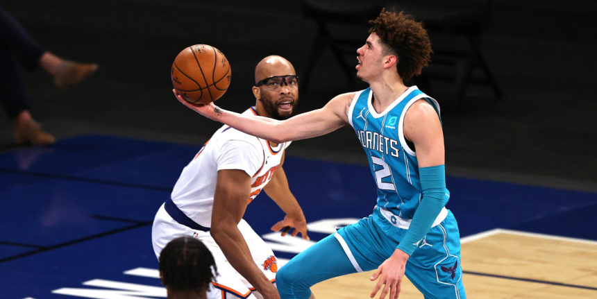 LaMelo Ball wins 2020-21 Rookie of the Year award