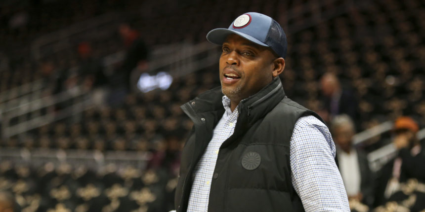 Hawks hire Nick Van Exel as assistant coach