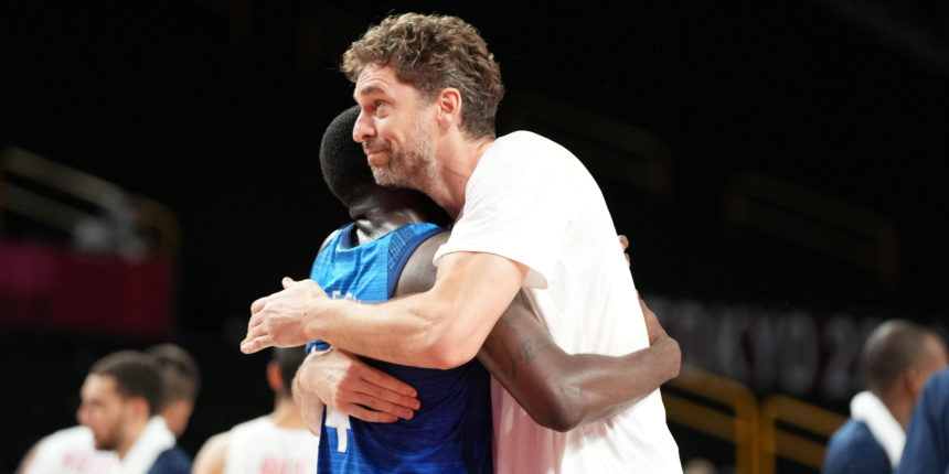 Pau Gasol officially announces retirement