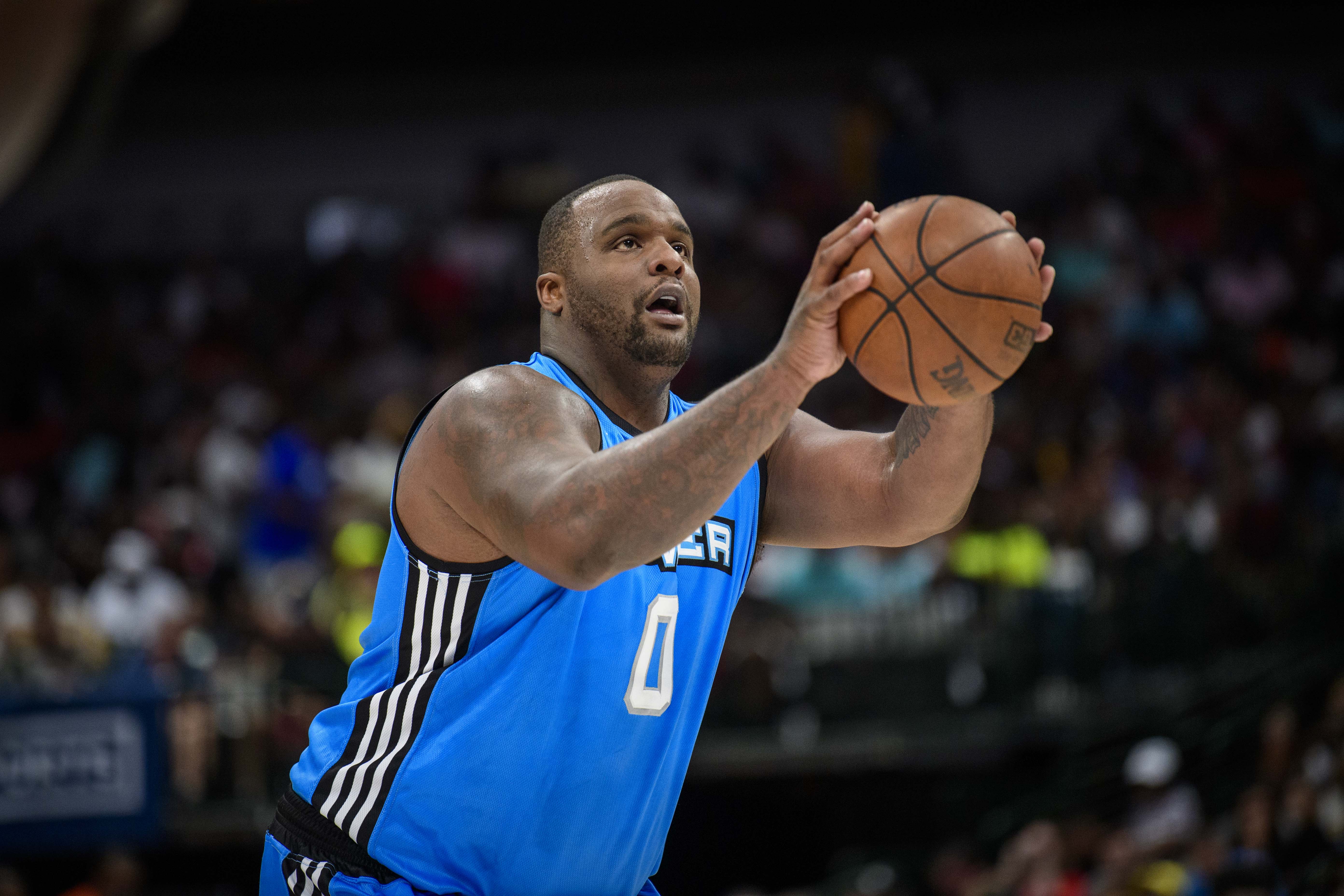 shannon-brown-stats-news-height-age