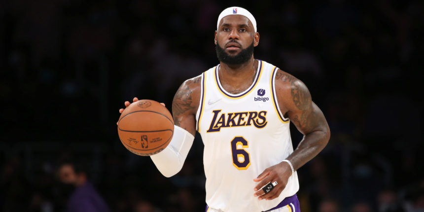 LeBron James to miss second straight game due to ankle soreness