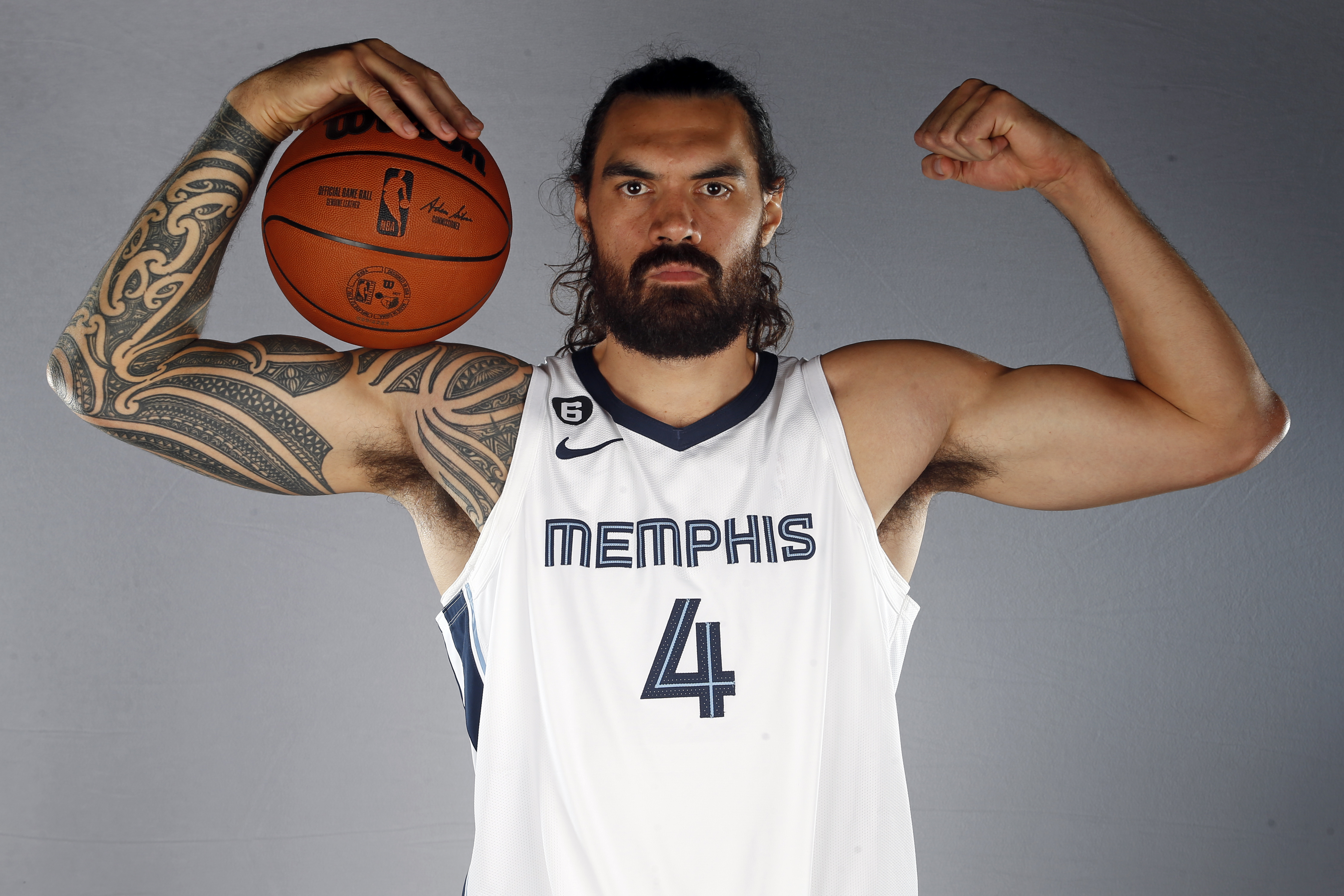 The Memphis Grizzlies Extended Steven Adams' Contact, Now To Go Win Some  Championships — The Niche Cache