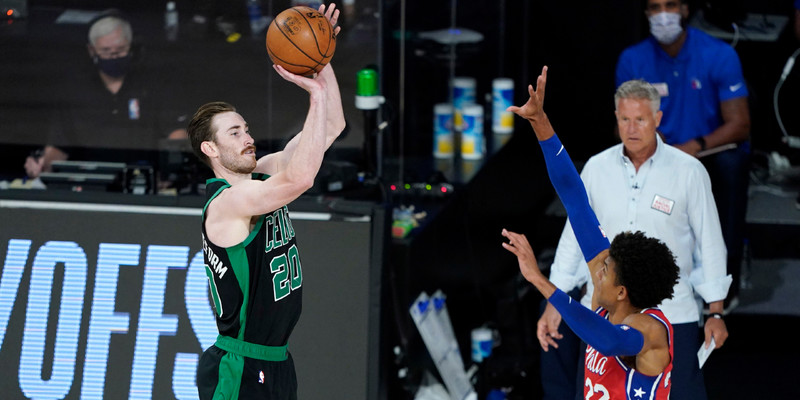 Celtics' Hayward back in the bubble
