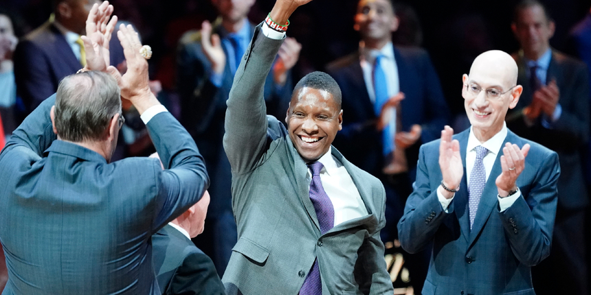 Ujiri yet to discuss extension with Raptors