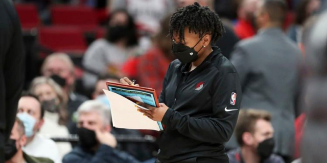 Curry blazing her own trail in Portland as an assistant